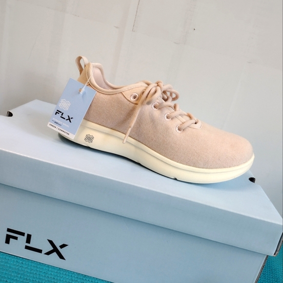 FLX Shoes - NEW FLX Dynamic Wool Womens Athletic Wool Sneakers - Size 6